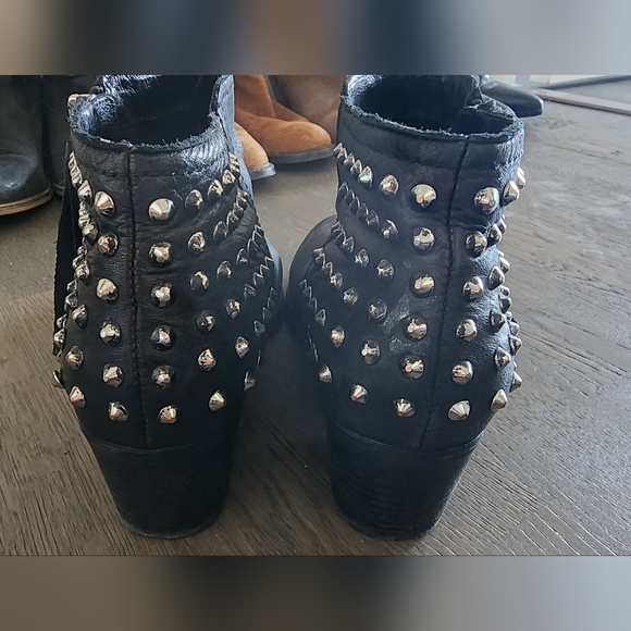 Aldo leather ankle boots - Picture 2 of 5
